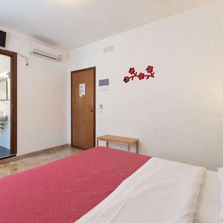 216 Venice Местре Екстер'єр фото